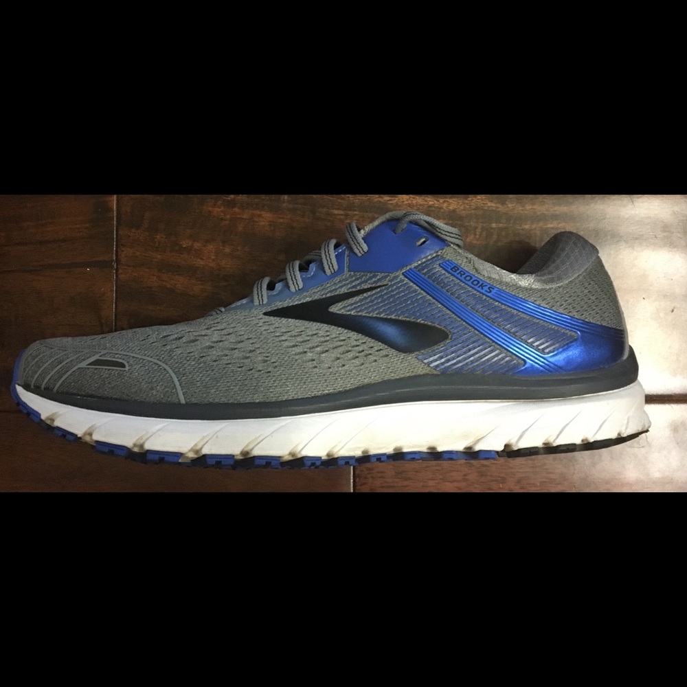 Brooks Adrenaline GTS 18